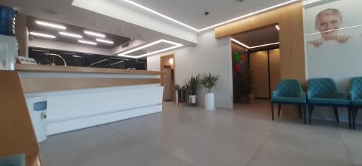 عکس دندان پزشکی دکتر اشکان محمودی