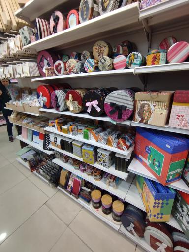 عکس کتاب فروشی محام