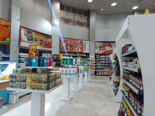 عکس فروشگاه شهر ما