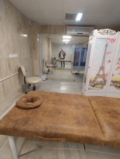 عکس کلینیک زیبایی و درمانی تن تاپ