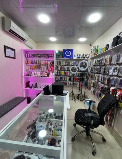 عکس موبایل فامیر