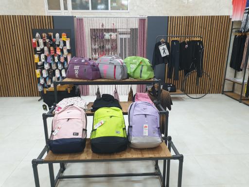 عکس فروشگاه هرا