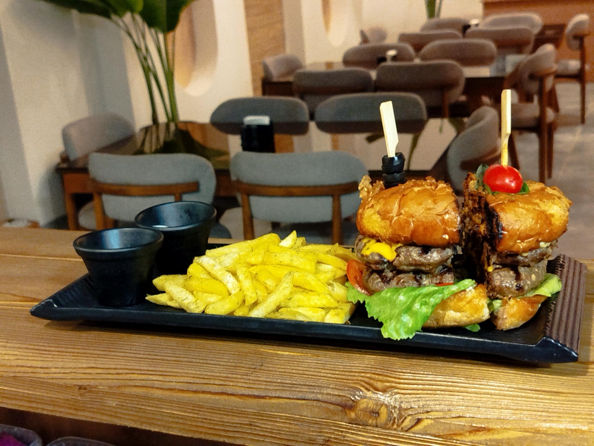 عکس کافه رستوران سین