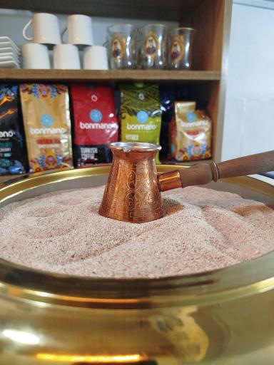 عکس کافه کاویانی 