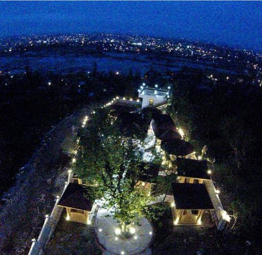 عکس مجموعه تفریحی و پذیرایی هاراشید