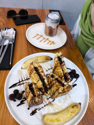 عکس کافه رآی (فلور سابق) شعبه هاشمیه