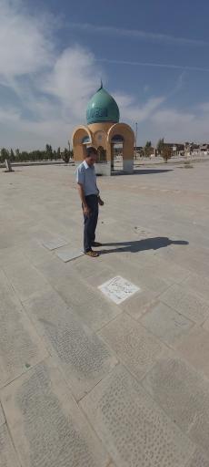 عکس آرامستان وادی السلام