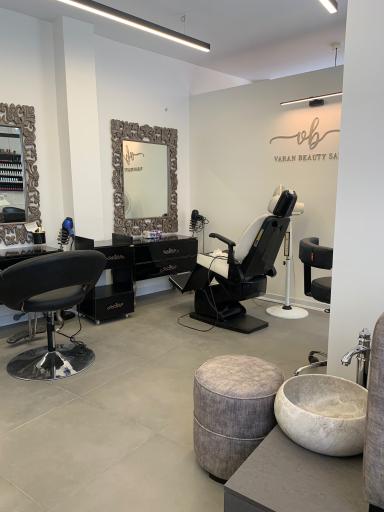 عکس سالن زیبای واران