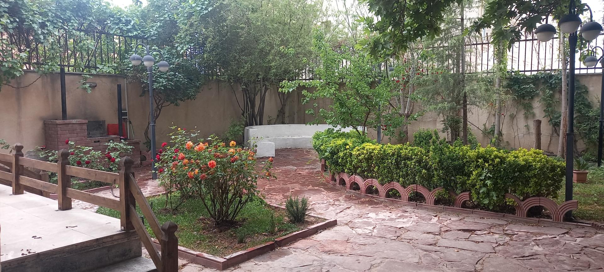 عکس معمار خانه مهراسپندان