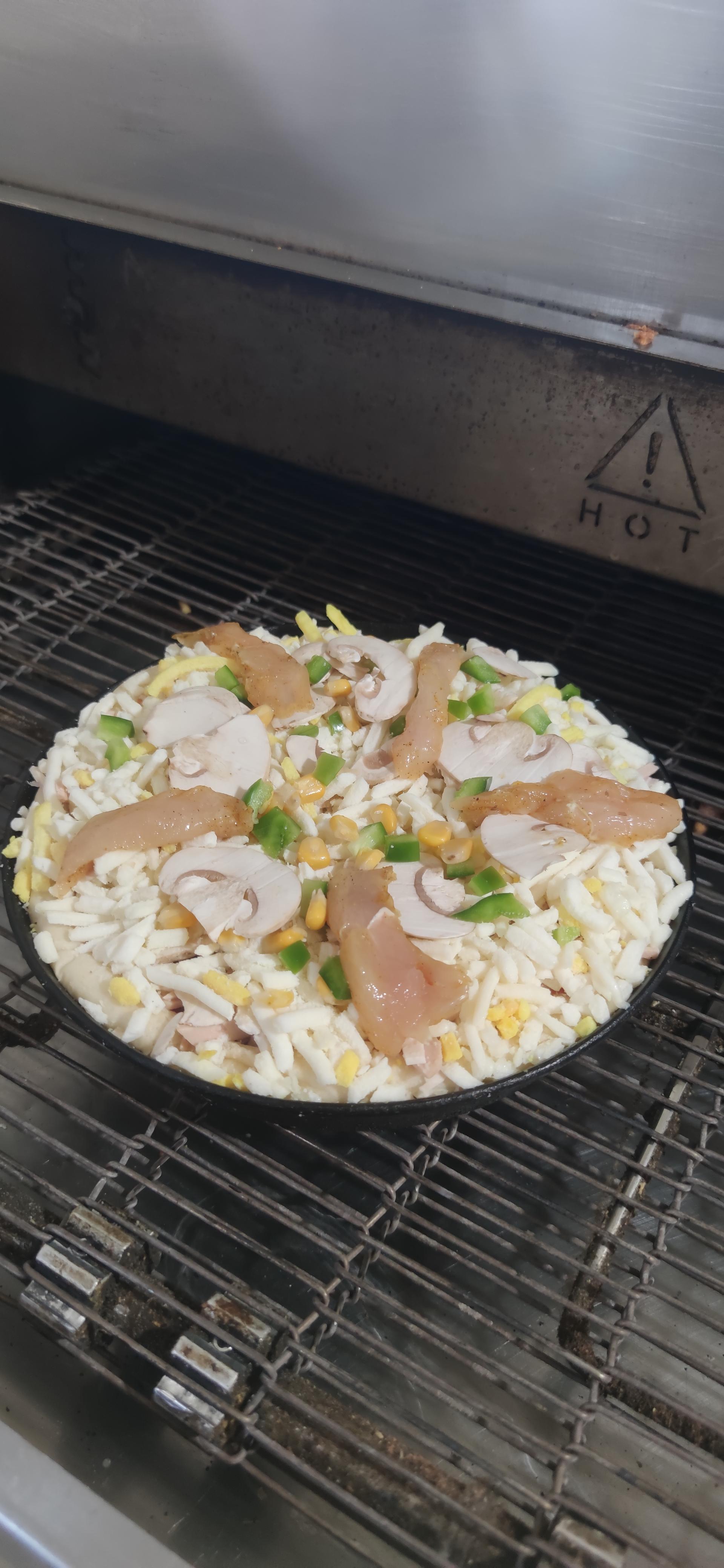 عکس پیتزا و کافی شاپ کاج