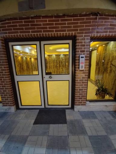 عکس نارون یکم