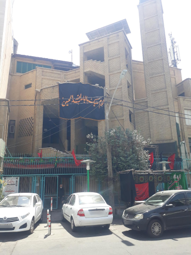 عکس کانون و مسجد توحید