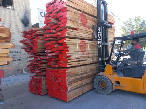 عکس بازرگانی چوب و روکش قرایی