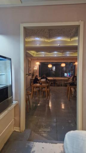 عکس کافه چار