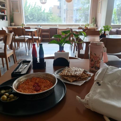 عکس کافه چار