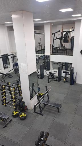 عکس باشگاه ورزشی اولترا