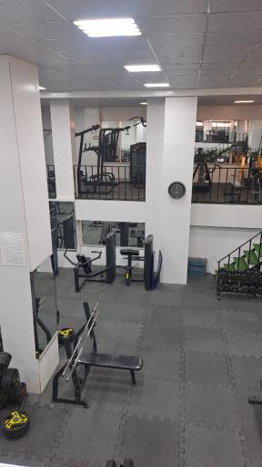 عکس باشگاه ورزشی اولترا