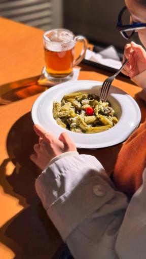 عکس کافه چار