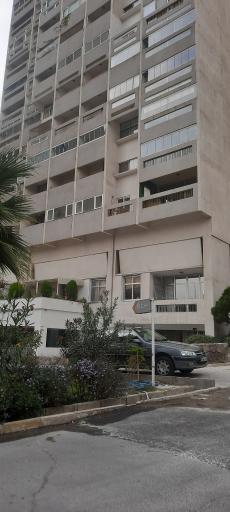 عکس برج ۱۱ هرمزان