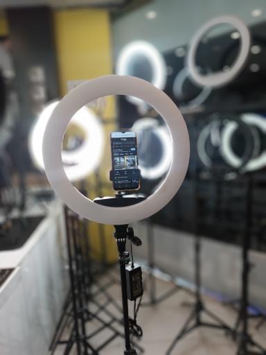 عکس فروشگاه رینگ لایت میکروفن لایت لند