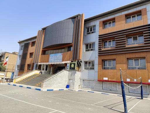 عکس دبیرستان پسرانه علامه حلی4 دوره دوم