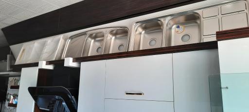 عکس یراق آلات و هود و سینک ایزانلو