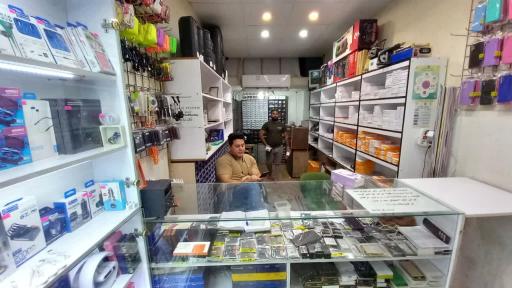 عکس تعمیرات موبایل غنچه