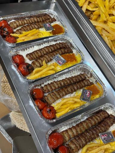 عکس رستوران بازار