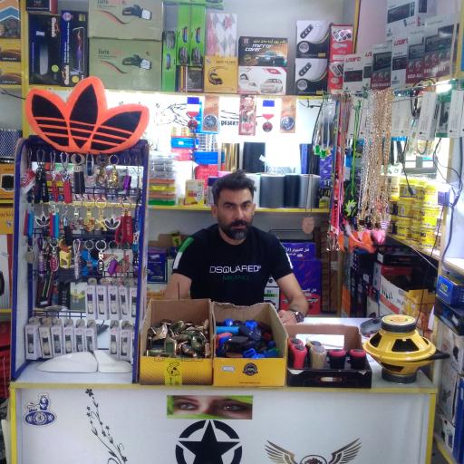 عکس لوکس فروشی اتومبیل زرافشان