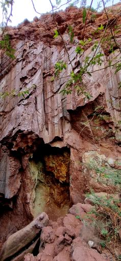 عکس غار رنگین کمان