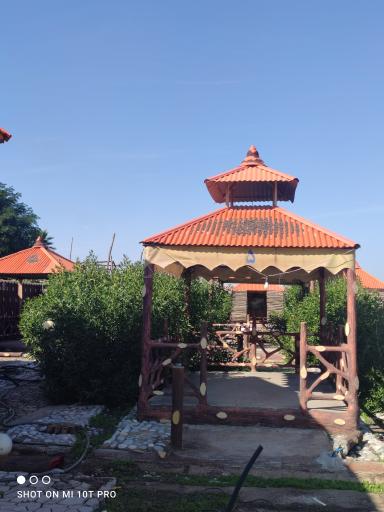 عکس سفره خانه باغ سلطان