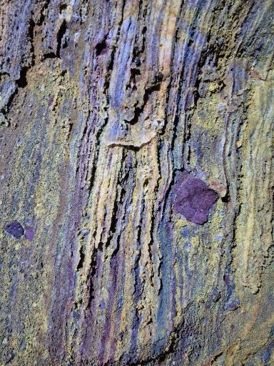 عکس غار رنگین کمان