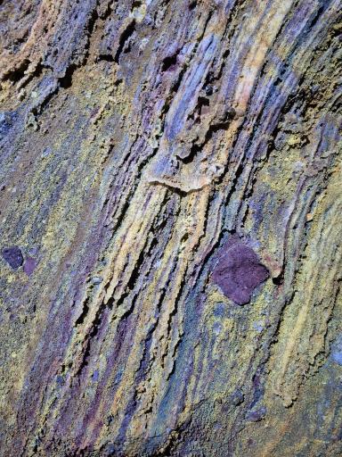 عکس غار رنگین کمان