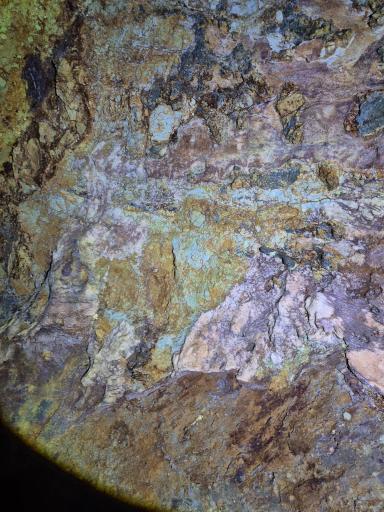 عکس غار رنگین کمان