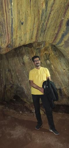 عکس غار رنگین کمان