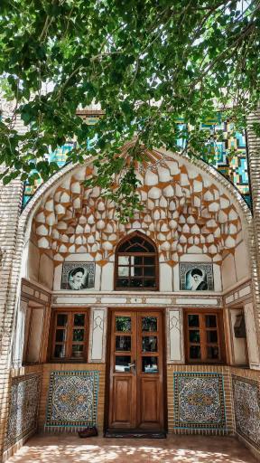 عکس مدرسه جهانگیرخان