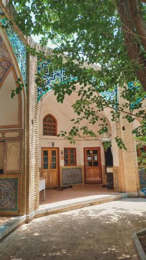 عکس مدرسه جهانگیرخان