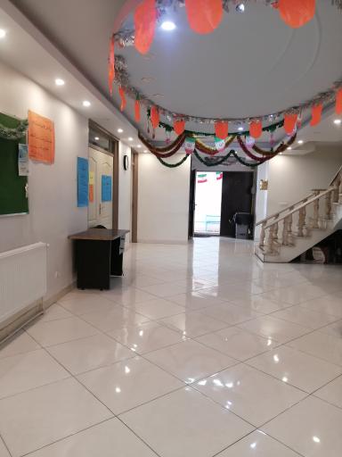 عکس دبیرستان دخترانه دوره اول شهید صیاد شیرازی