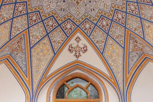 عکس مدرسه علمیه جهانگیرخان
