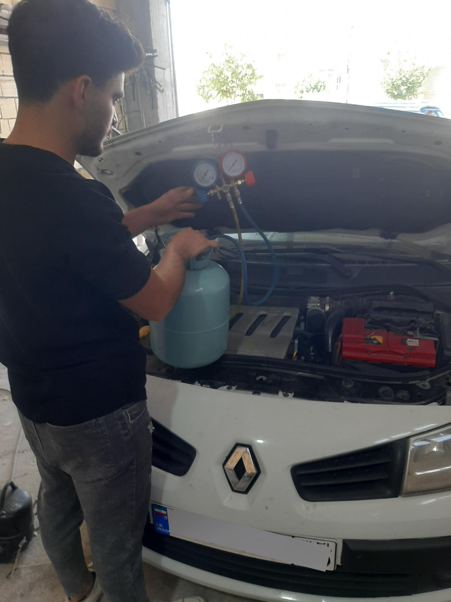 عکس سی ان جی و باطریسازی محمدرضا