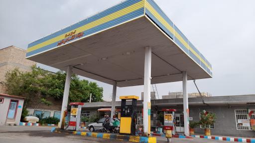 عکس پمپ بنزین