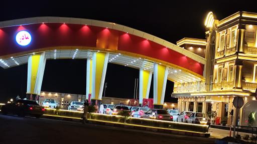 عکس پمپ بنزین جایگاه اختصاصی مادر