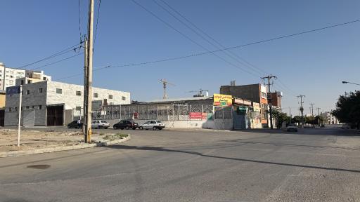 عکس معاینه فنی خودروهای سبک بهارستان