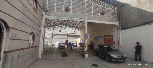 عکس معاینه فنی خودروهای سبک بهارستان