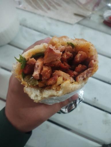 عکس ساندویچ پسر بابا