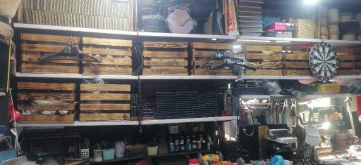 عکس کارگاه چرم و پوست و سراجی سنتی فانوس