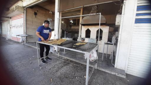 عکس نانوایی تافتون و سنگک