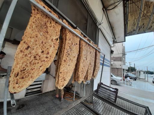 نانوایی تافتون و سنگک