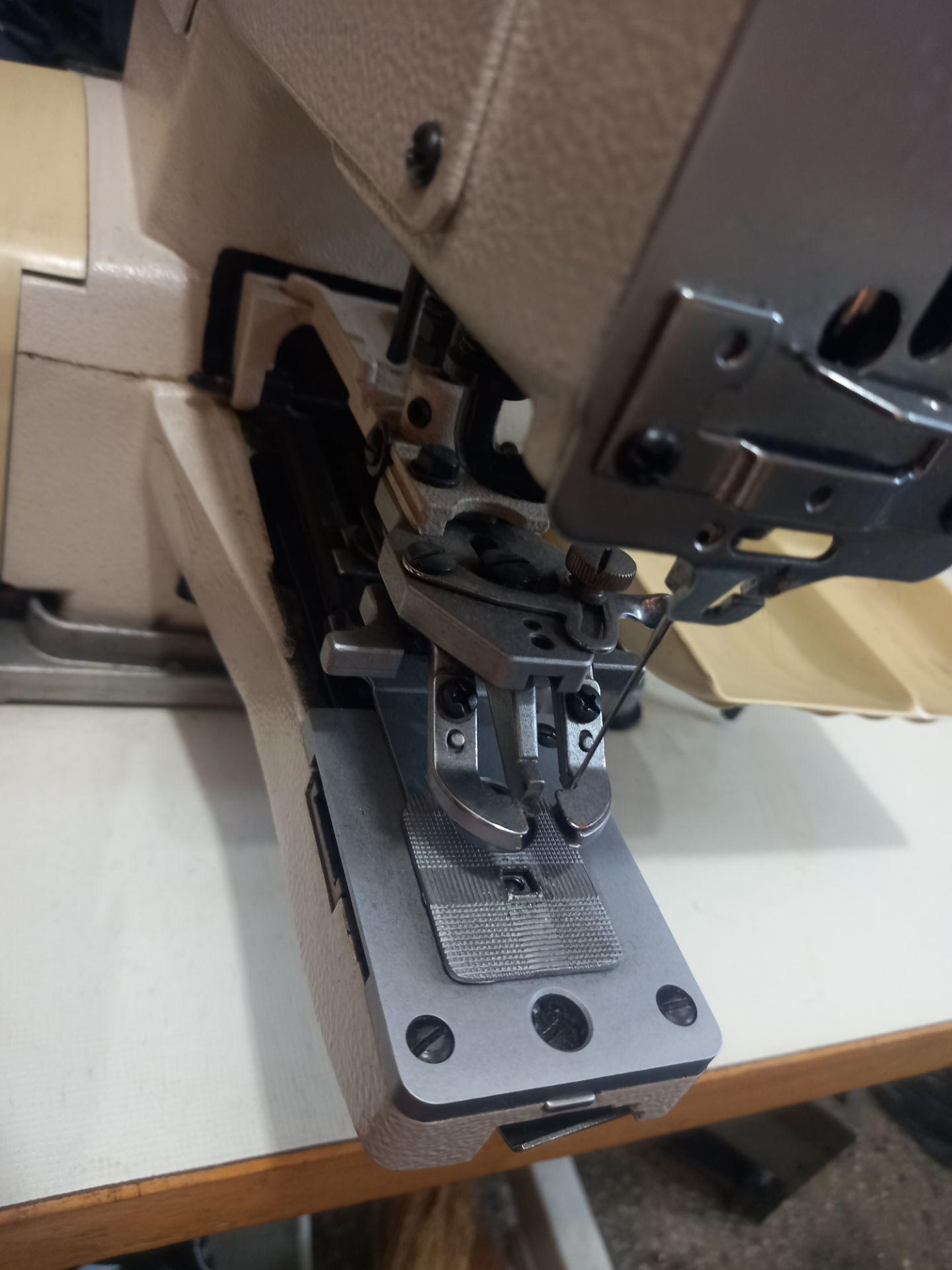 عکس تعمیرات چرخ مادگی و دکمه تهران