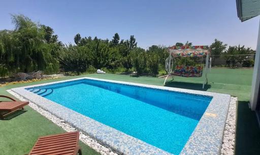 عکس عمارت آفتاب